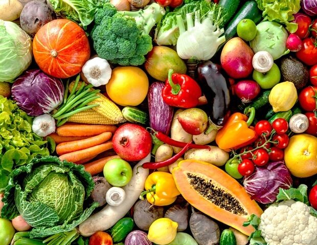picture20192f52fassortment_of_fresh_fruits_and_vegetables_-_image_-_alexander_raths_a1_3c4a26f865c44eea80b0017c2dc1c858-620x480-1681926