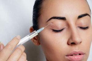 Botox effets secondaires et dangers : injections toxine botulique