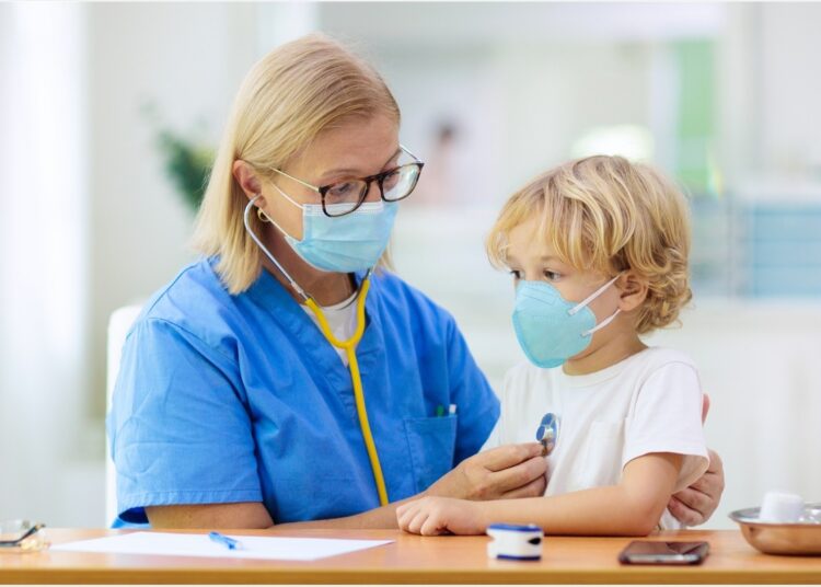 Study: Neurological manifestations of SARS-CoV-2 infection in hospitalised children and adolescents in the UK: a prospective national cohort study. Image Credit: FamVeld / Shutterstock