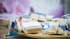 Astuce beauté : Réalisez un masque avec un savon au lait de chèvre !