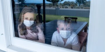 Study: Impact of COVID-19 restrictions on preschool children’s eating, activity and sleep behaviours: a qualitative study. Image Credit: SB Arts Media / Shutterstock