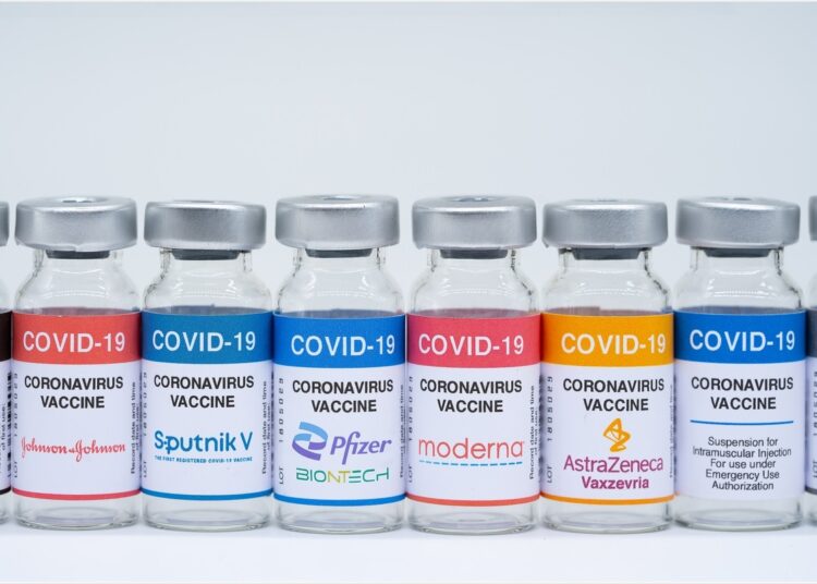 Study: Duration of Effectiveness of Vaccines Against SARS-CoV-2 Infection and COVID-19 Disease: Results of a Systematic Review and Meta-Regression. Image Credit: Marco Lazzarini/ Shutterstock