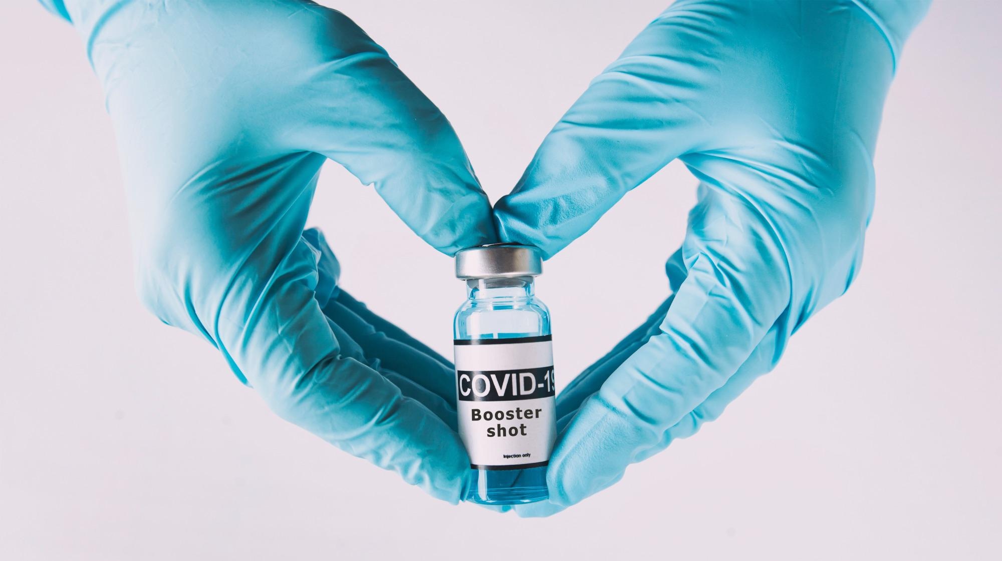 Caractéristiques des infections révolutionnaires du SRAS-CoV-2 suivies dans une grande étude américaine