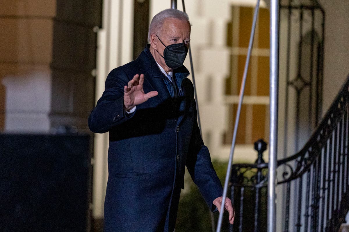 L'équipe de Biden se regroupe après la défaite du tribunal sur les tirs ou les tests COVID