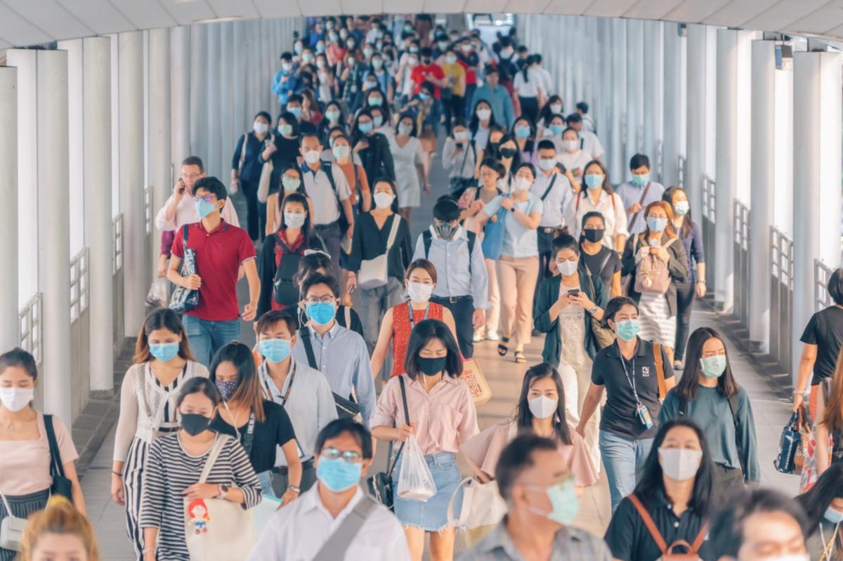Study: Higher viral load and infectivity increase risk of aerosol transmission for Delta and Omicron variants of SARS-CoV-2. Image Credit: Tavarius/Shutterstock