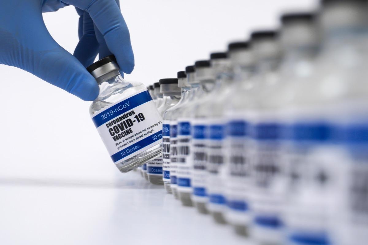 Study: At Least Three Doses of Leading Vaccines Essential for Neutralisation of SARS-CoV-2 Omicron Variant. Image Credit: Kunal Mahto/Shutterstock