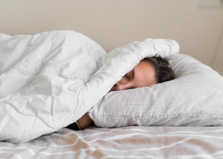 Study: Circadian misalignment is associated with Covid-19 infection. Image Credit: Troyan/Shutterstock