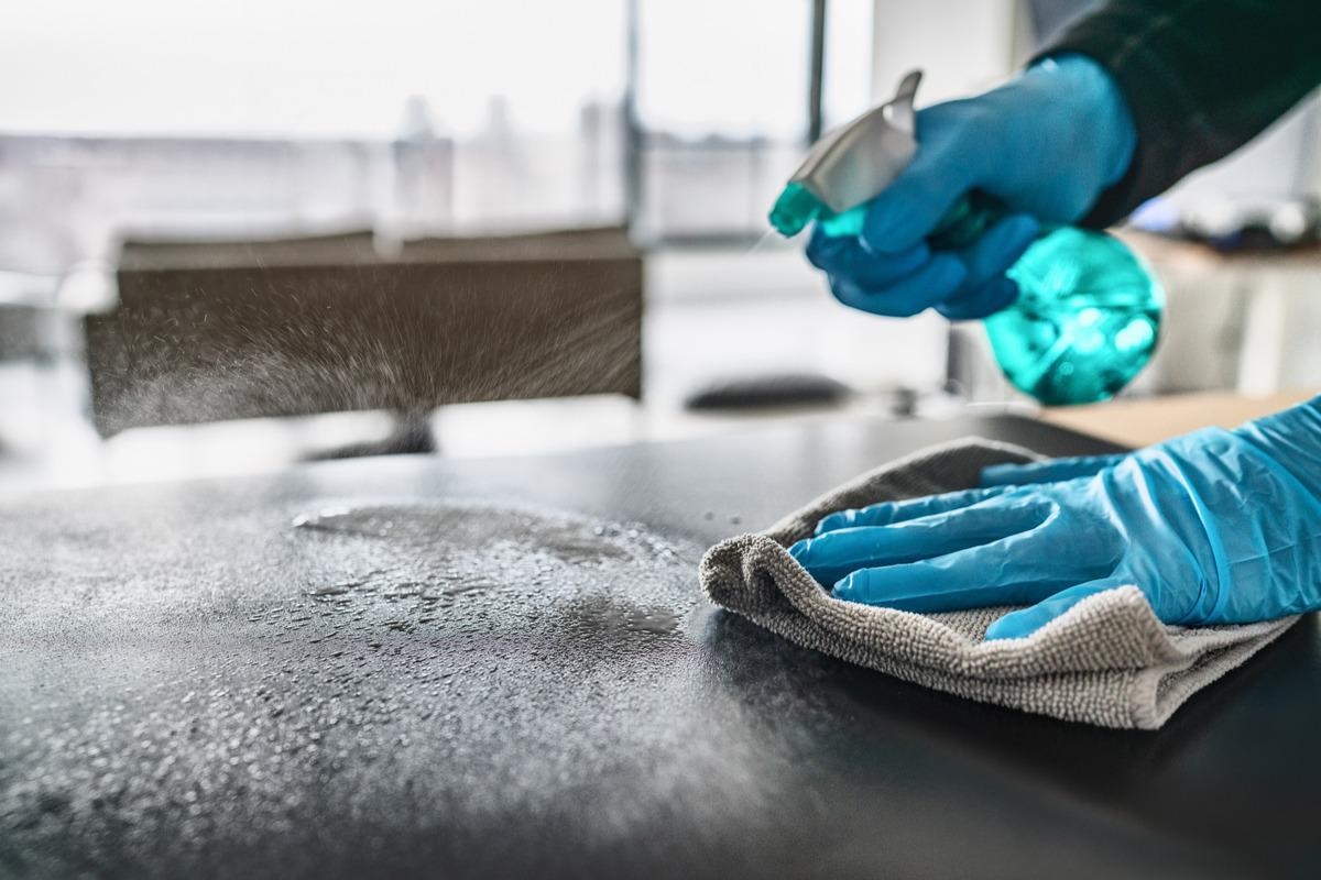 Study: SARS-CoV-2 Omicron variant is more stable than the ancestral strain on various surfaces. Image Credit: Maridav/Shutterstock