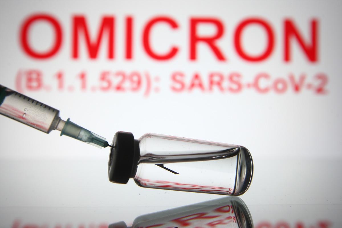 Study: Similar viral loads in Omicron infections regardless of vaccination status. Image Credit: viewimage/Shutterstock