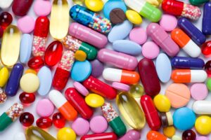 FakeMed : les médecines alternatives à absolument éviter
