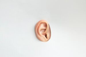 Otoplastie : chirurgie des oreilles décollées