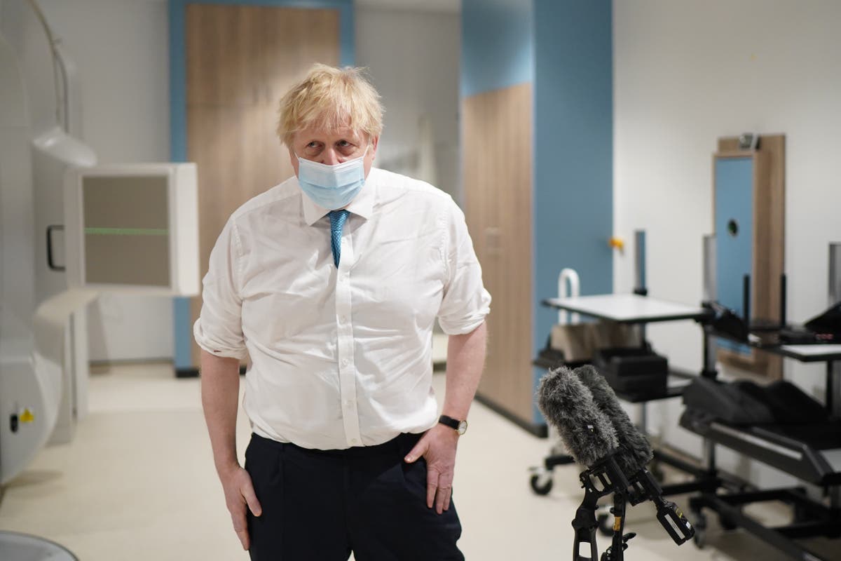 La majorité des 40 nouveaux hôpitaux que Boris Johnson a promis "peu susceptibles d'être terminés" d'ici les prochaines élections générales
