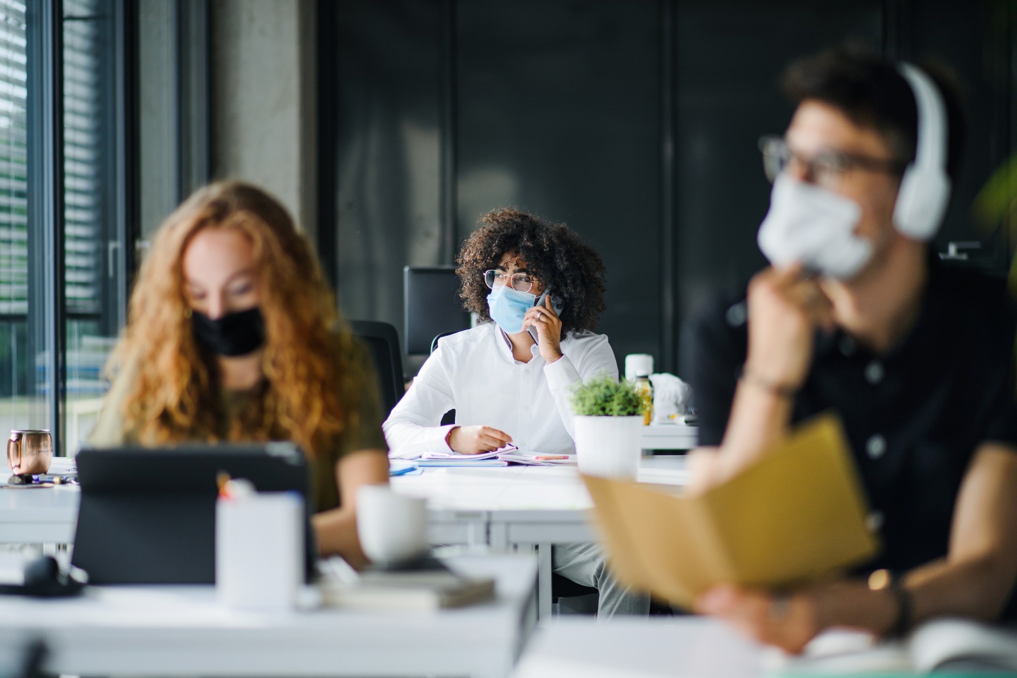 Study: Modeling Community COVID-19 Transmission Risk Associated with U.S. Universities. Image Credit: Halfpoint/Shutterstock