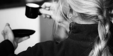 2 à 3 tasses de café par jour liées à la longévité et à la réduction du risque de maladie cardiovasculaire