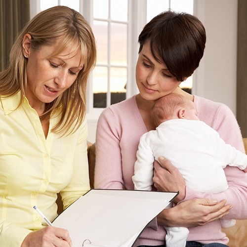 Le nouveau programme diplômant d'UniSA pour renforcer la main-d'œuvre sage-femme et soutenir les communautés rurales