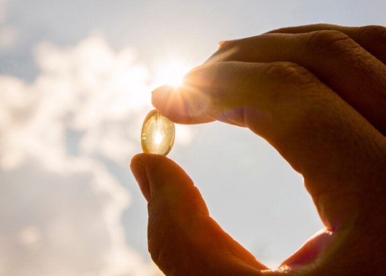 Study: Vitamin D Supplementation and COVID-19 Outcomes: Mounting Evidence and Fewer Doubts. Image Credit: FotoHelin/Shutterstock