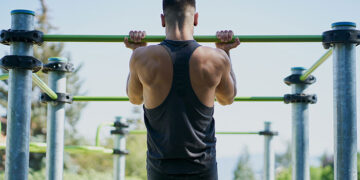 Régime « en vrac et coupé » lié aux troubles de l'alimentation et à la dysmorphie musculaire chez les jeunes