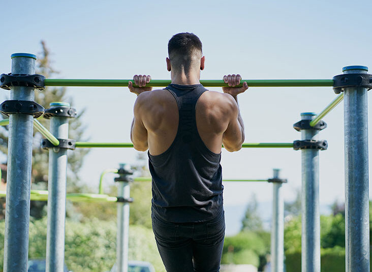 Régime « en vrac et coupé » lié aux troubles de l'alimentation et à la dysmorphie musculaire chez les jeunes