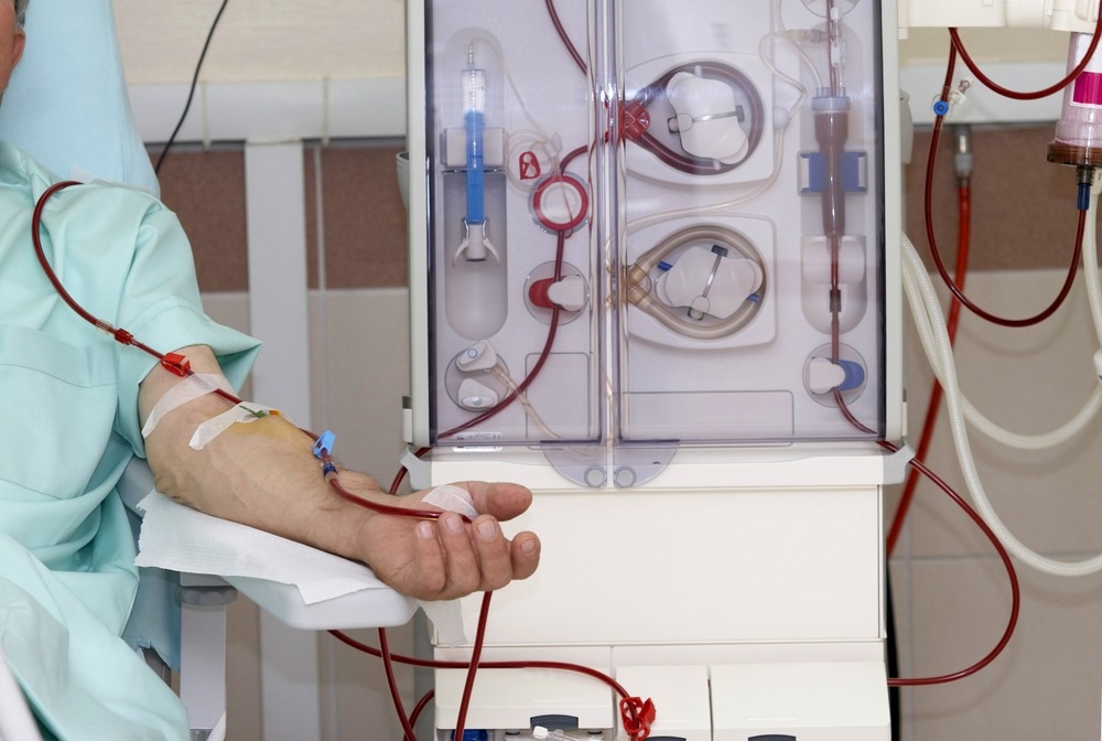 Study: A third SARS-CoV-2 mRNA vaccine dose in people receiving hemodialysis overcomes B cell defects but elicits a skewed CD4+ T cell profile. Image Credit: pics five / Shutterstock.com