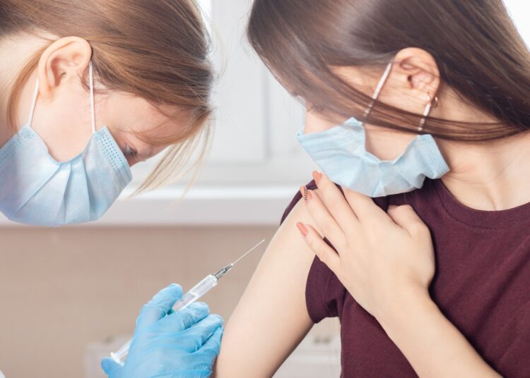 Study: Safety, Immunogenicity and Efficacy of NVX-CoV2373 in Adolescents in PREVENT-19: A Randomized, Phase 3 Trial. Image Credit: Tikhonova Yana / Shutterstock