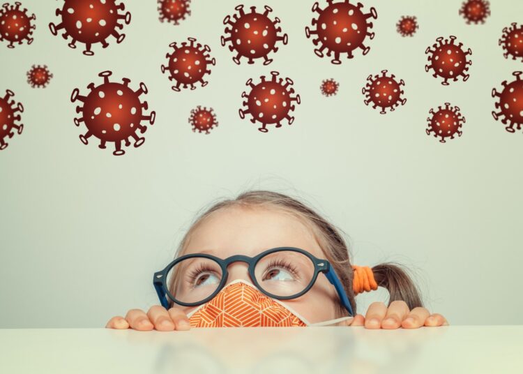 Study: Differences in SARS-CoV-2 Clinical Manifestations and Disease Severity in Children and Adolescents by the Infecting Variant. Image Credit: Morrowind / Shutterstock