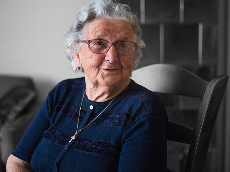 Maladie d'Alzheimer : des données « encourageantes » suggèrent qu'un nouveau médicament ralentit le déclin cognitif