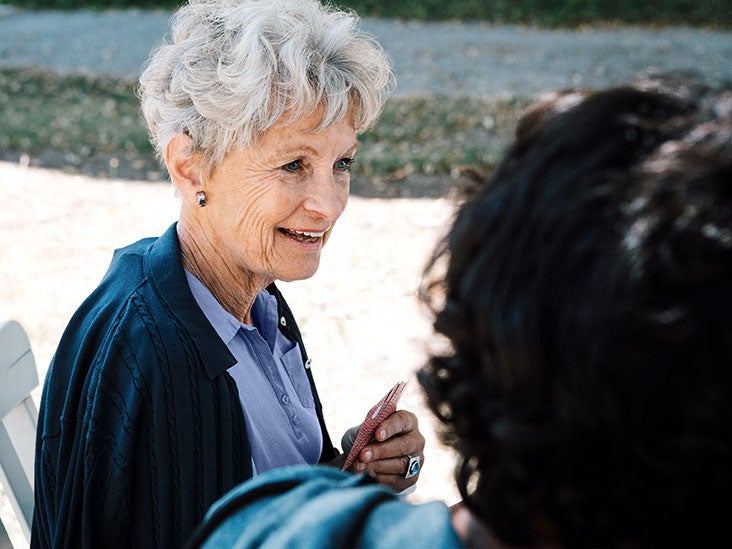 Alzheimer : les protéines cérébrales offrent des indices sur un risque plus élevé chez les femmes âgées