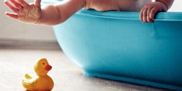 Eczéma et enfants : Lotions, crèmes, émollients peuvent aider à prévenir la maladie