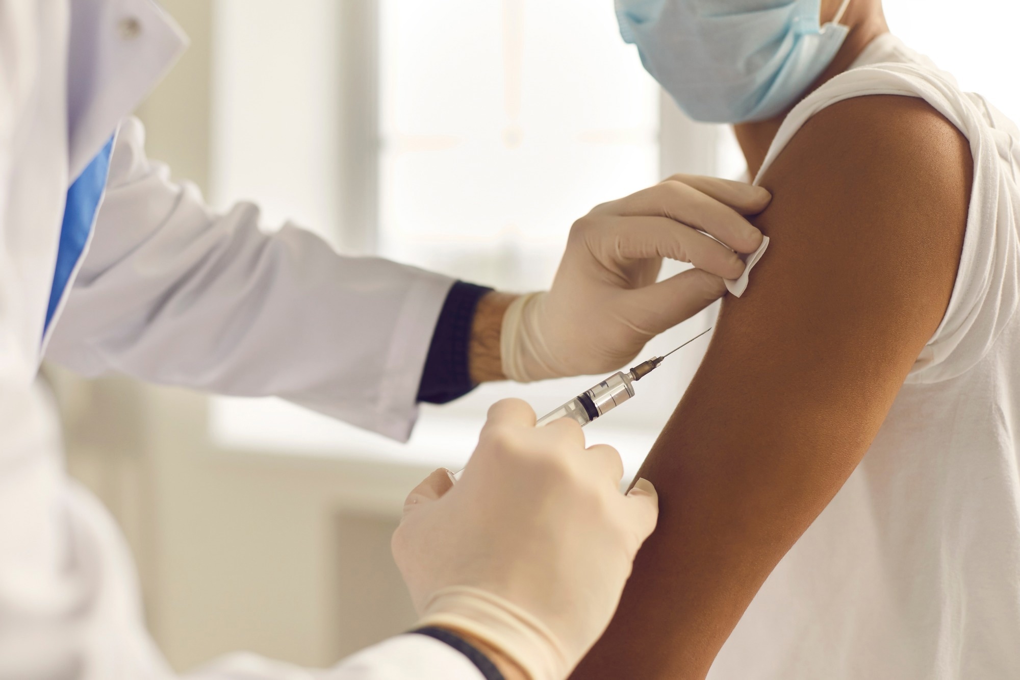 Study: Durability of immune responses to the booster mRNA vaccination against COVID-19. Image Credit: Studio Romantic/Shutterstock