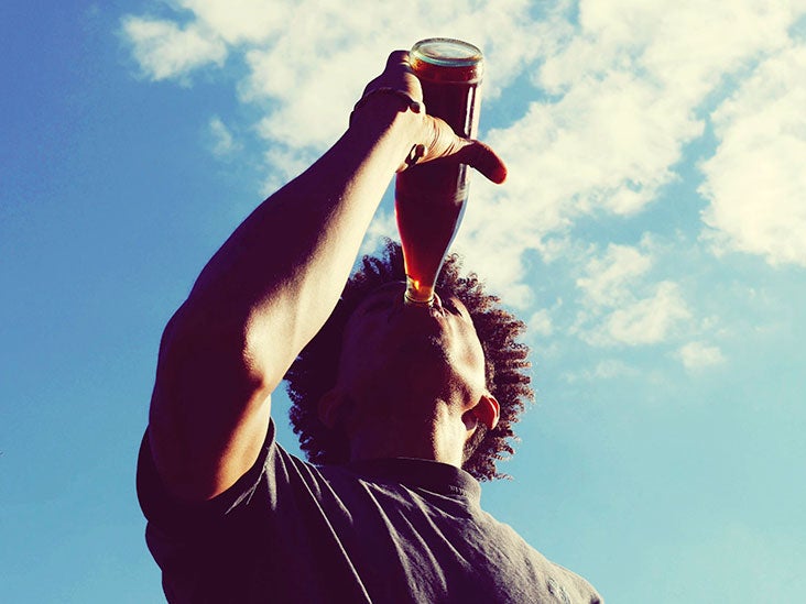 Boire des boissons sucrées liées à la perte de cheveux chez les hommes