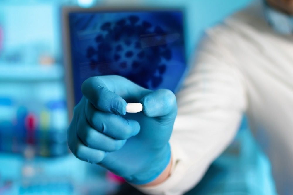 Study: VV116 versus Nirmatrelvir–Ritonavir for Oral Treatment of Covid-19. Image Credit: angellodeco/Shutterstock