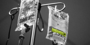 Mélanome à un stade avancé : une combinaison de médicaments expérimentaux met 50 % des patients en rémission
