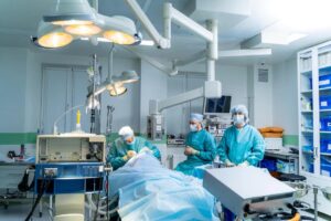 Assurance Maladie : quel type de chirurgie est couvert par une assurance ?