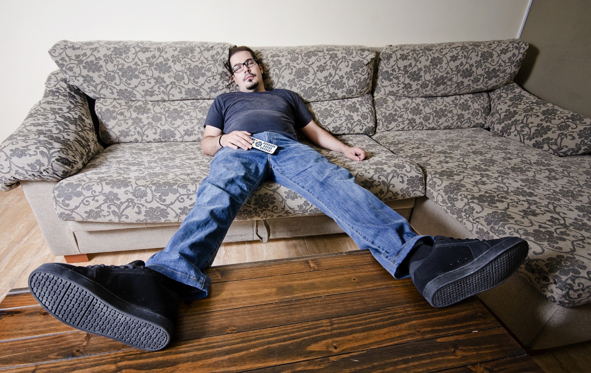 Study: Daily Step Counts Before and After the COVID-19 Pandemic Among All of Us Research Participants. Image Credit: FotoAndalucia / Shutterstock
