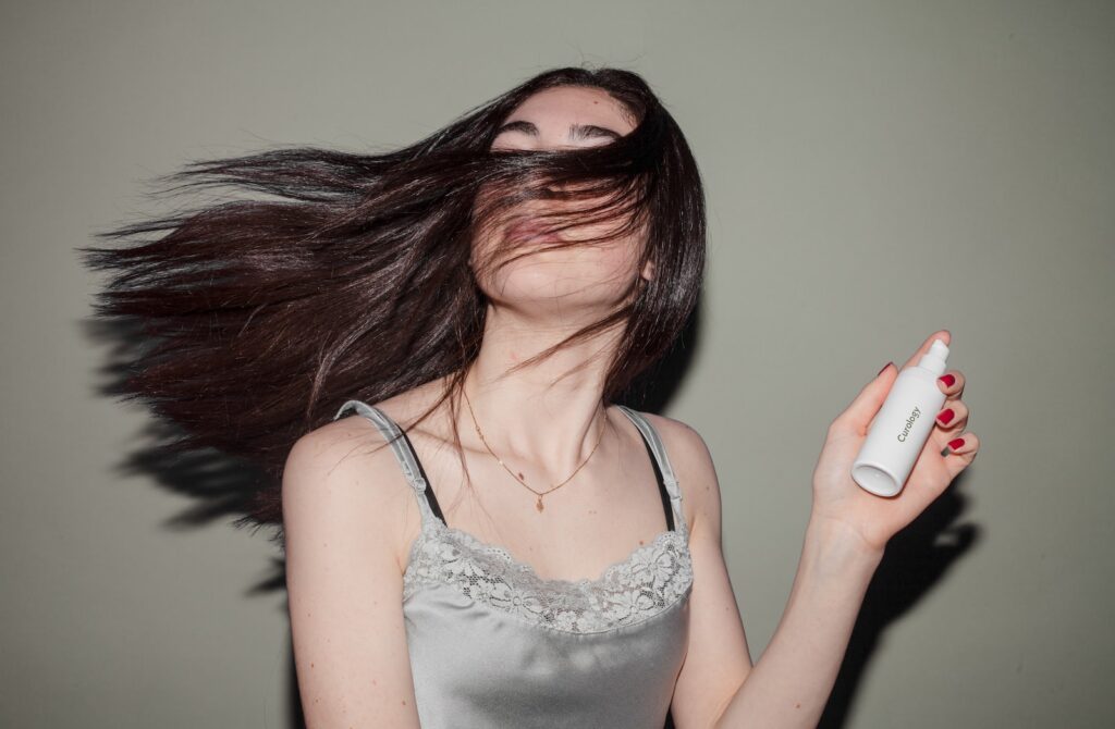 FUE, DHI, FUT... différentes méthodes de greffe de cheveux pour hommes et femmes