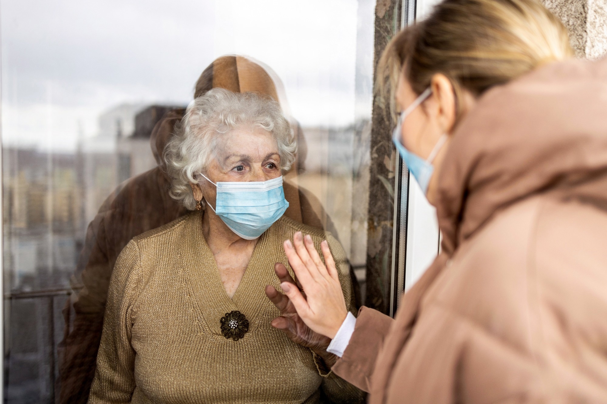 Study: Steeper memory decline after COVID-19 lockdown measures. Image Credit: pikselstock/Shutterstock.com