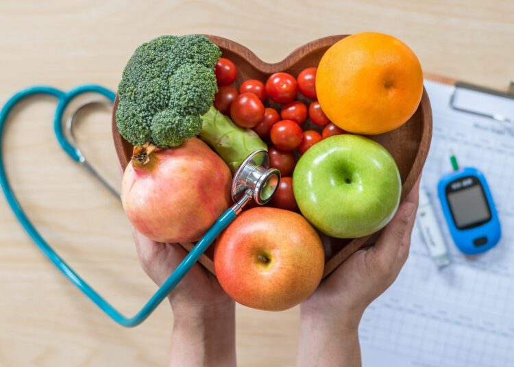 Study: Comprehensive Approach to Medical Nutrition Therapy in Patients with Type 2 Diabetes Mellitus: From Diet to Bioactive Compounds. Image Credit: Chinnapong/Shutterstock.com