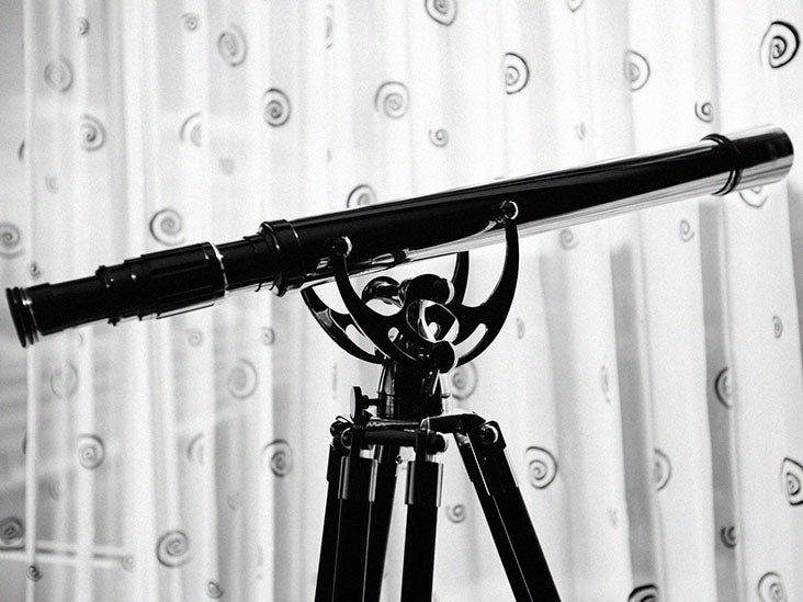 Dégénérescence maculaire liée à l'âge : un nouveau télescope miniature semble prometteur pour améliorer la vision
