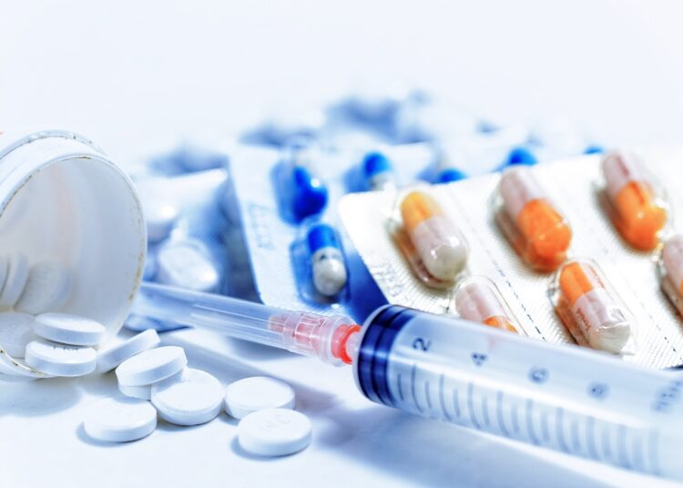 Study: Tirzepatide once weekly for the treatment of obesity in people with type 2 diabetes (SURMOUNT-2): a double-blind, randomised, multicentre, placebo-controlled, phase 3 trial. Image Credit: cozyta/Shutterstock.com
