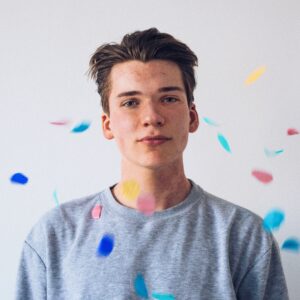 Les technologies laser sans abrasion pour raffermir votre visage et le rendre plus jeune, possible ?