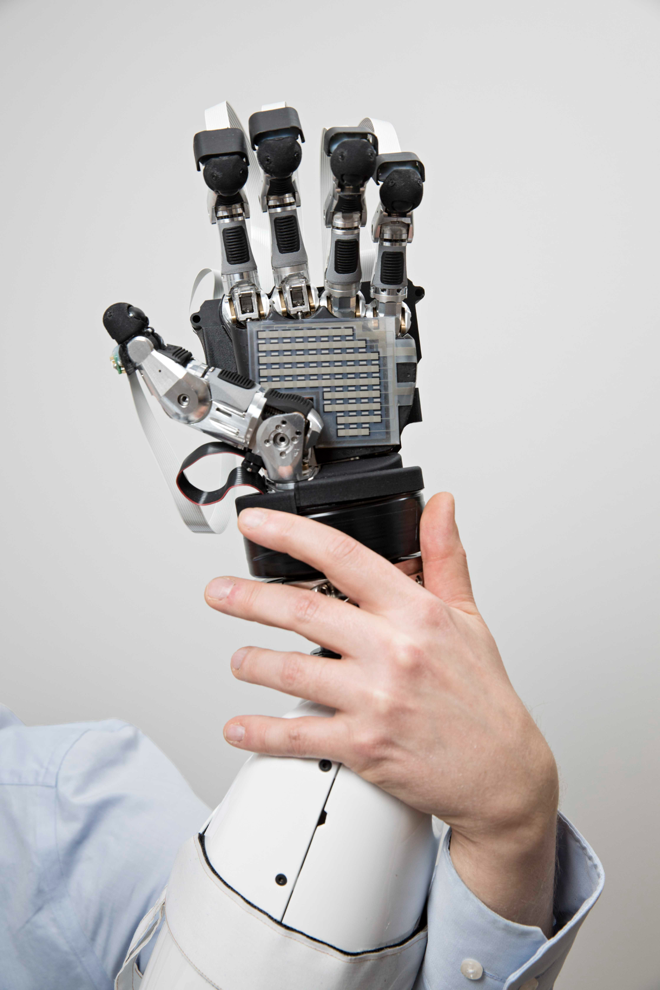New tele-robot with a ‘sense of touch’ gives clinicians the ability to ‘feel’ patients remotely