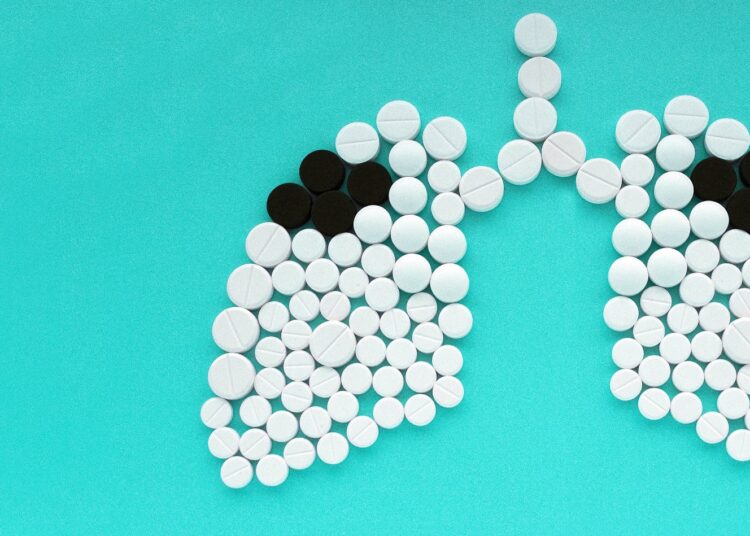 Study: Global treatment outcomes of extensively drug-resistant tuberculosis in adults: A systematic review and meta-analysis. Image Credit: LiliiaLysenko/Shutterstock.com