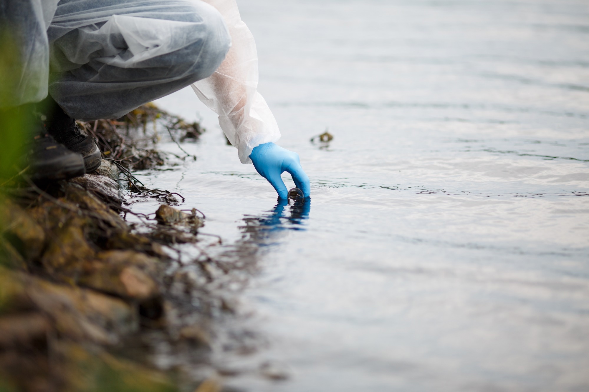 Study: Evaluating the relationship between community water and sanitation access and the global burden of antibiotic resistance: an ecological study. Image Credit: SergeyMironov/Shutterstock.com