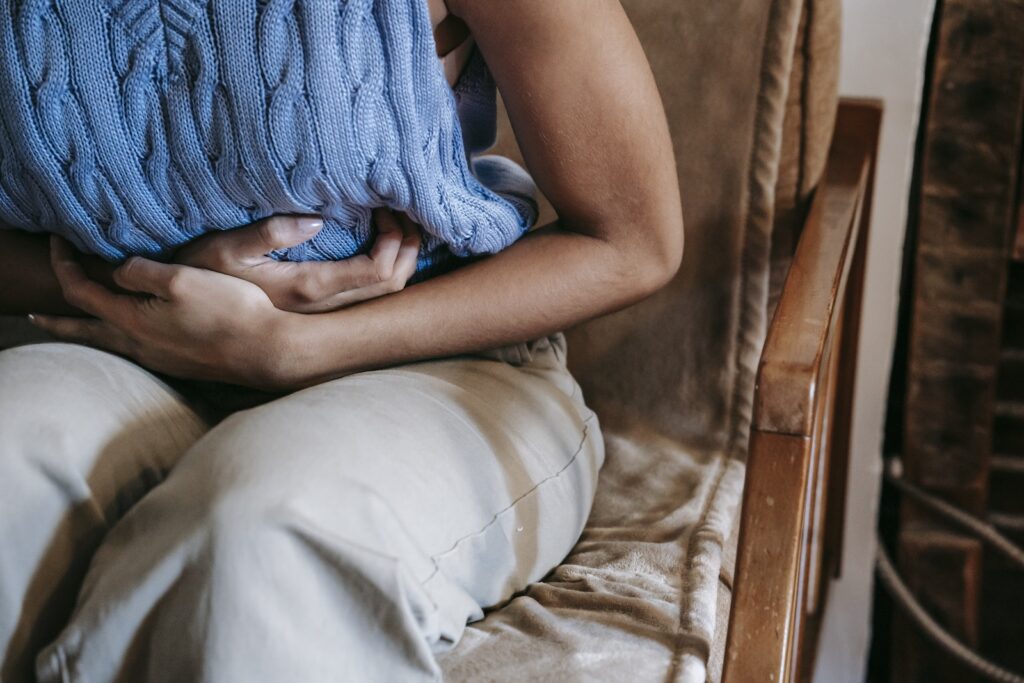Comment faire sortir un caca bloqué ?
