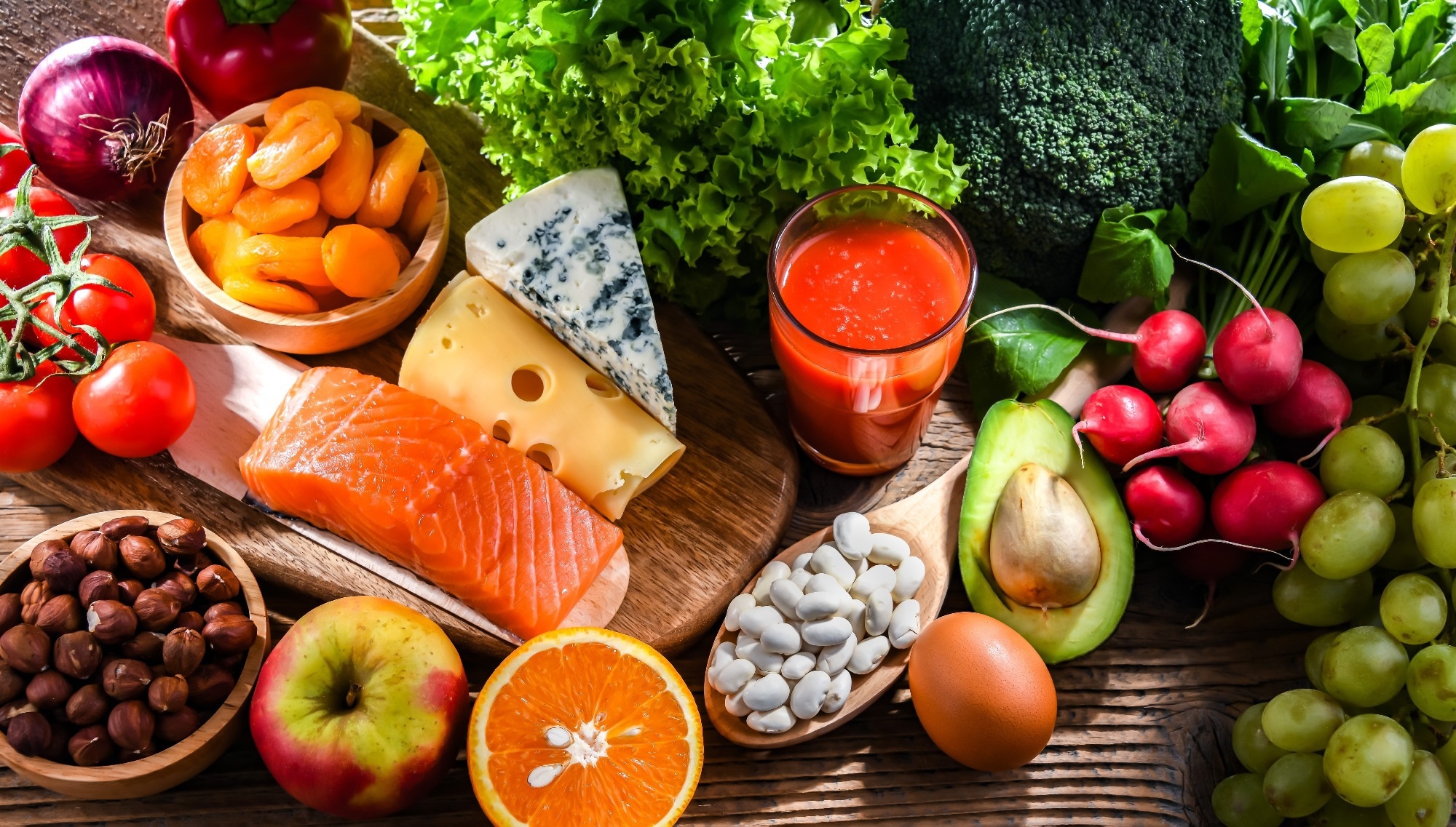 Les vitamines peuvent-elles vraiment combattre le cancer ?  Une nouvelle étude révèle des liens surprenants entre les micronutriments et le risque de cancer