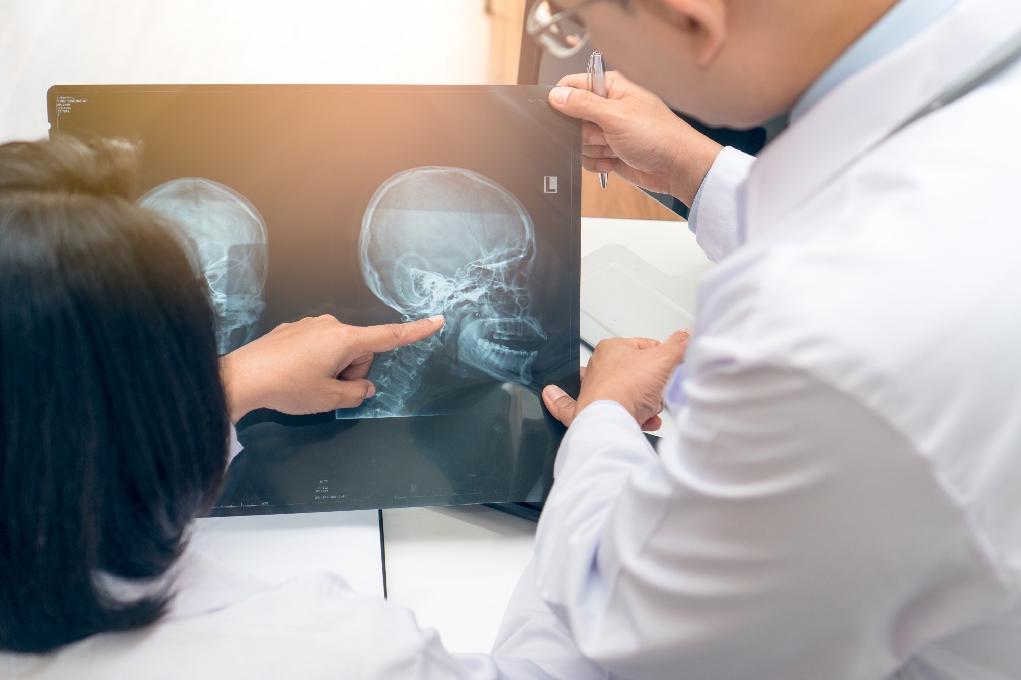 Study: Obesity and head and neck cancer risk: a mendelian randomization study. Image Credit: Pormezz/Shutterstock.com