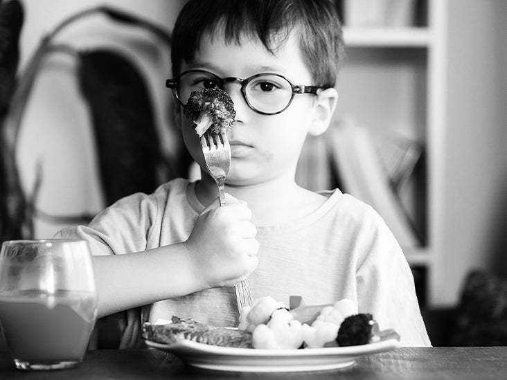 Les enfants atteints de diabète ou de prédiabète ne devraient pas suivre un régime pauvre en glucides, disent les pédiatres