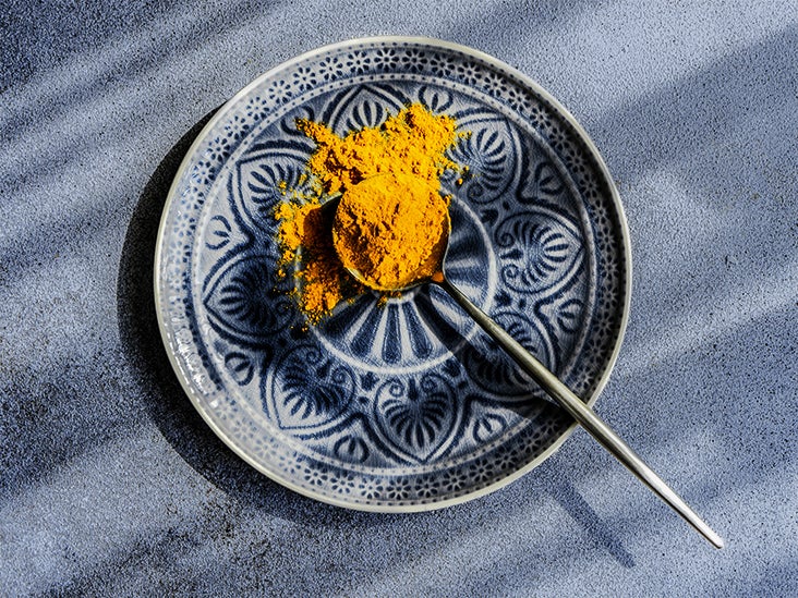 Le curcuma peut réduire efficacement l'acide gastrique et traiter l'indigestion