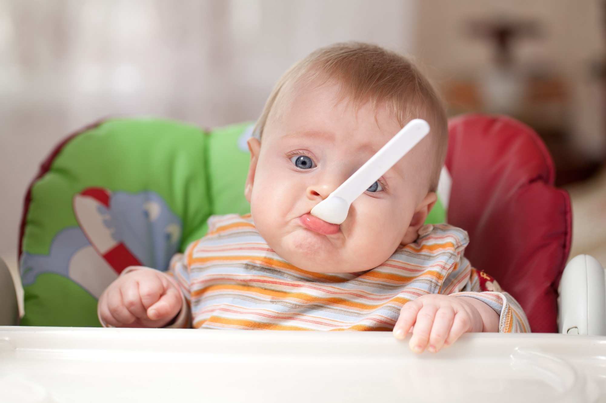 Les pratiques alimentaires précoces sont essentielles pour façonner le microbiome oral tout au long de la vie