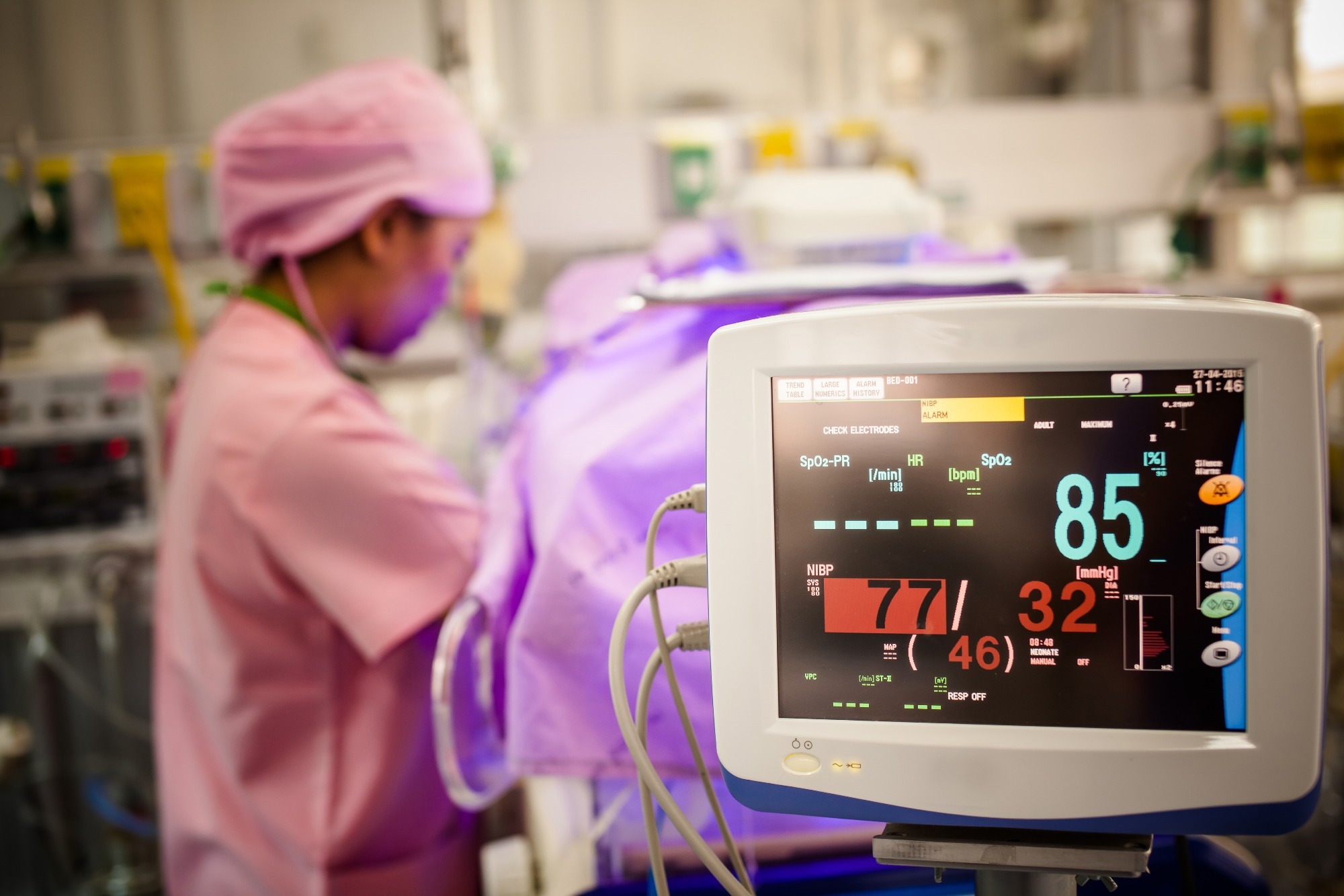 Quels facteurs sont associés à la réadmission chez les enfants survivants du syndrome de détresse respiratoire aiguë (SDRA) ?